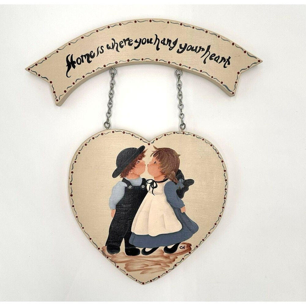 Vintage Hand Painted Wood Wall Hanging Folk Art Kissing Couple Heart Country